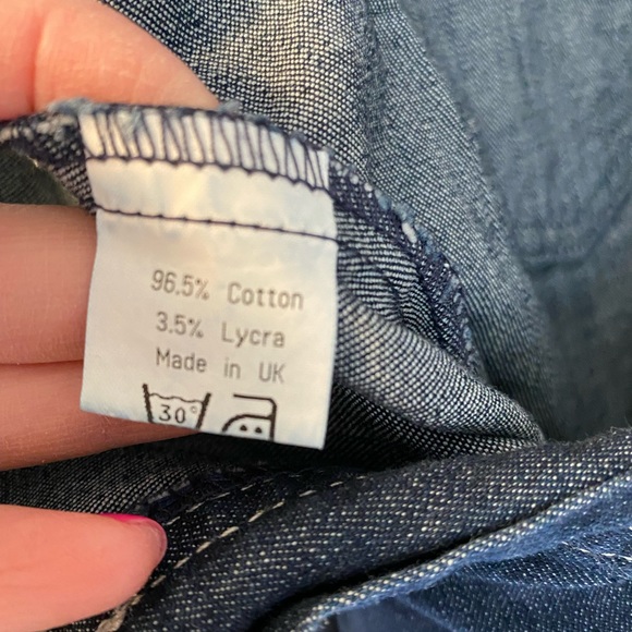 Burberry vintage women’s peddle pushers jeans - Picture 6 of 7